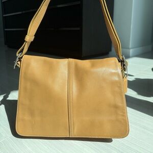 Coach • 9570 Hampton Legacy Flap